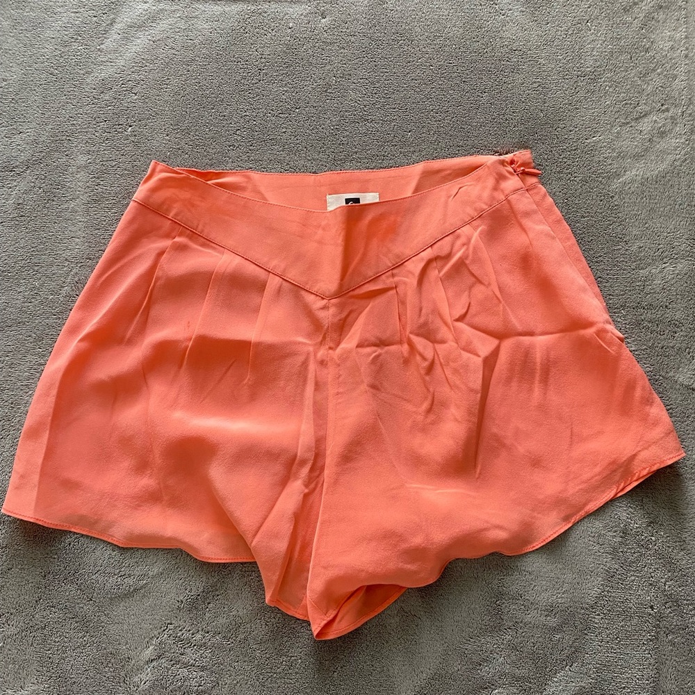 Like New Quicksilver Coral Shorts 27